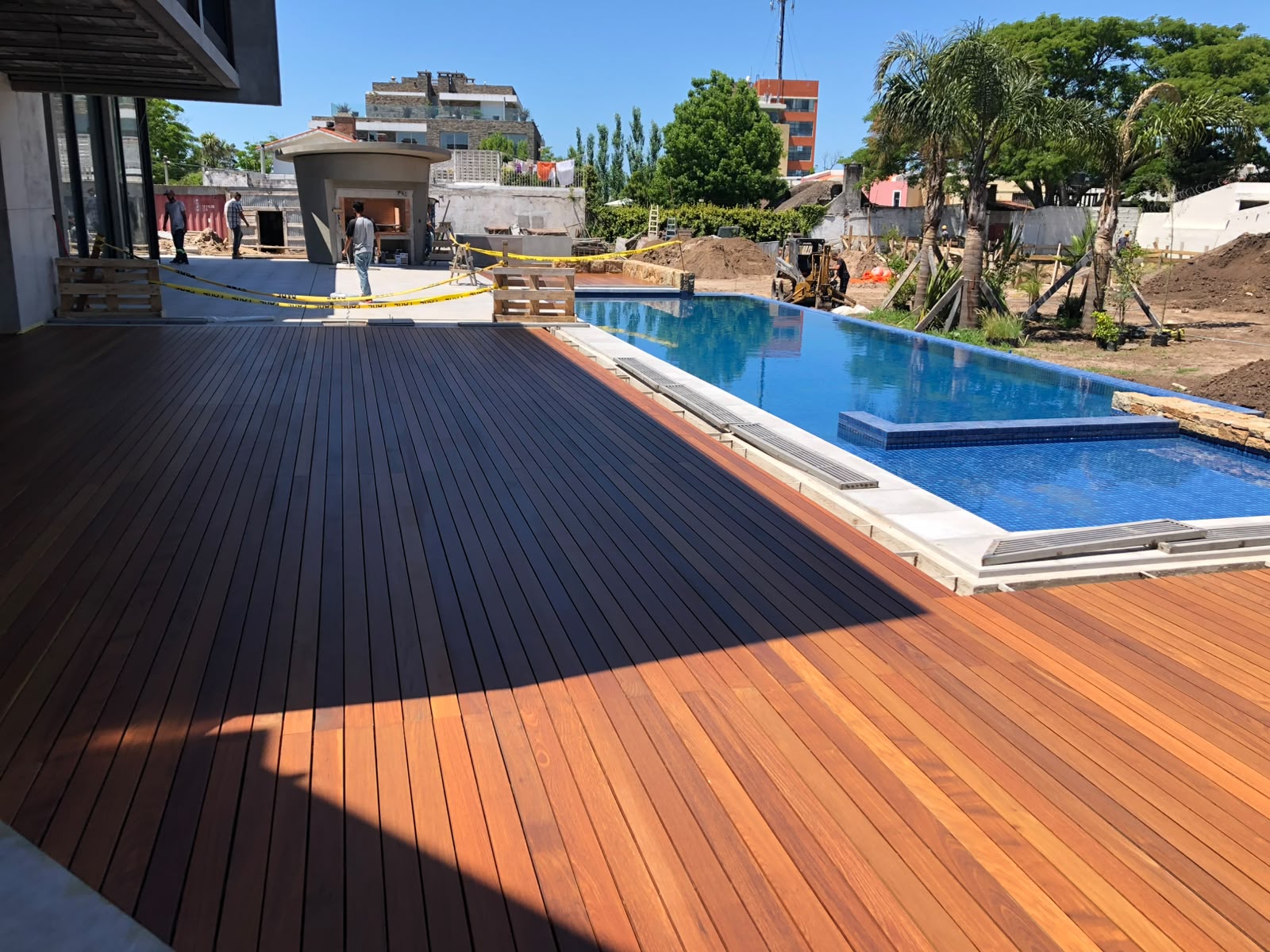 Decks con terminación Bona